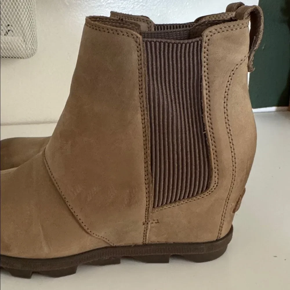 Sorel Joan of Arctic Wedge II Chelsea EUC